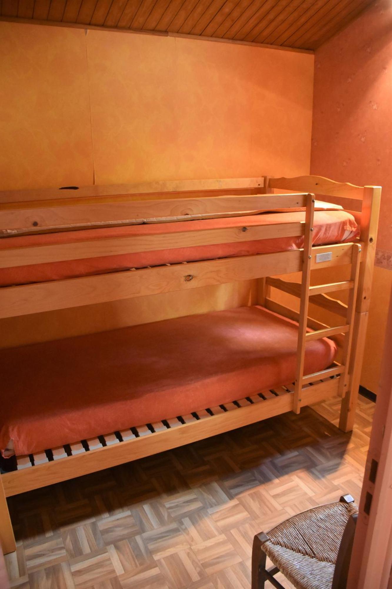 Alzon Les Chalets Du Roc מראה חיצוני תמונה